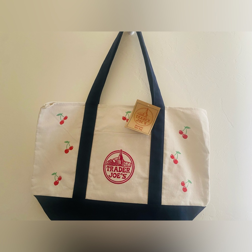 Trader Joe's Reusable Canvas Tote Bag - Picture 3 of 6